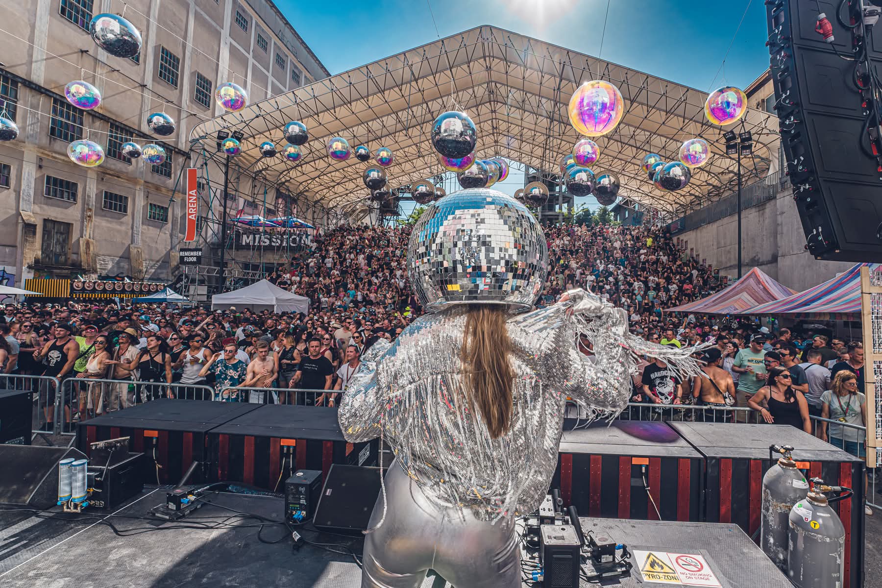 Dayparty im Attisholz Areal. ☀️🪩🎶